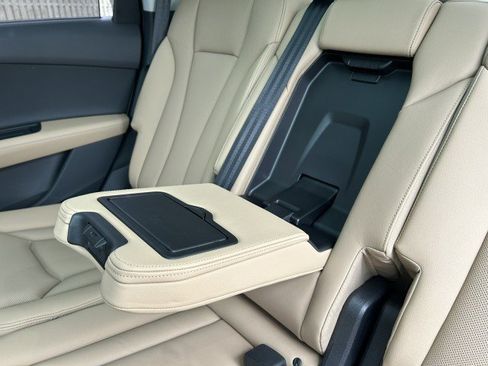 Certified 2025 Audi Q7 3.0T Premium Plus w/ Premium Plus Package image 23