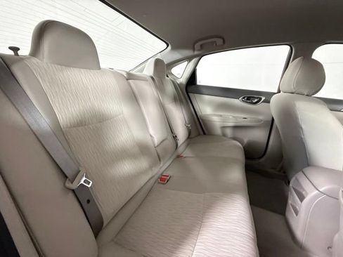 Used 2014 Nissan Sentra SV FWD image 28