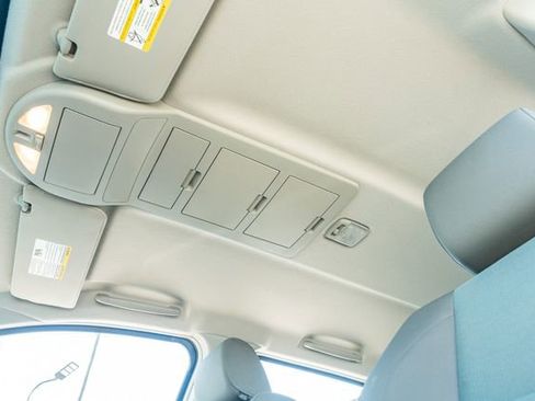 Used 2006 Nissan Titan XE w/ (W04) Preferred Pkg image 21