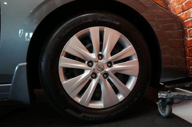 Certified 2025 Nissan Sentra S FWD image 69