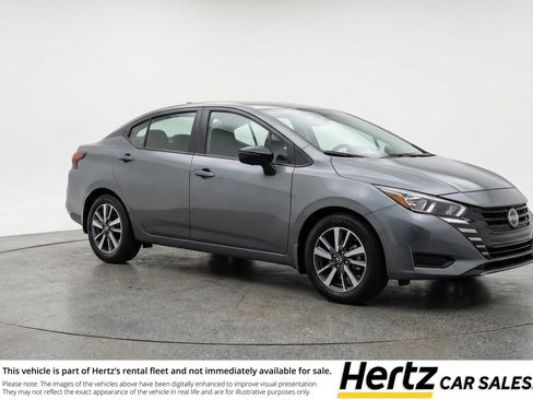 Used 2025 Nissan Versa SV FWD image 1