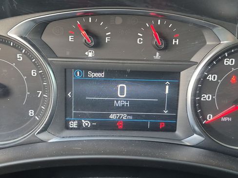 Used 2024 GMC Terrain SLE AWD/4WD image 19