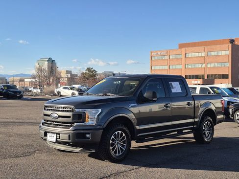 Used 2020 Ford F150 XLT w/ Equipment Group 302A Luxury image 4