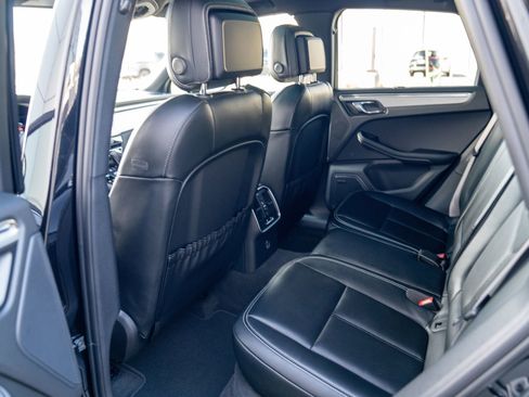 New 2026 Porsche Macan AWD/4WD image 23