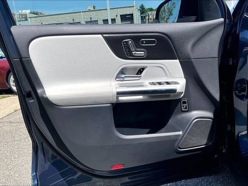 Certified 2023 Mercedes-Benz GLA 35 AMG 4MATIC image 18