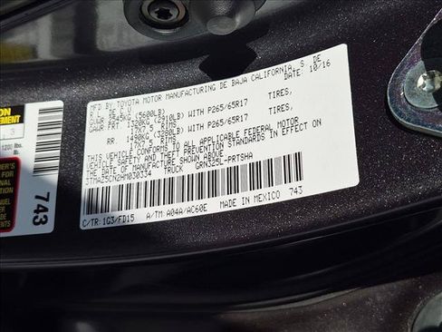 Used 2017 Toyota Tacoma TRD Sport RWD image 15