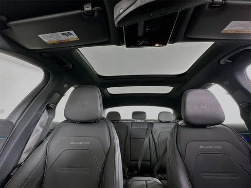 New 2026 Mercedes-Benz E 53 AMG e 4MATIC Sedan image 23