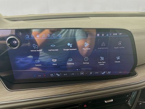 New 2025 Chevrolet Tahoe Premier image 16