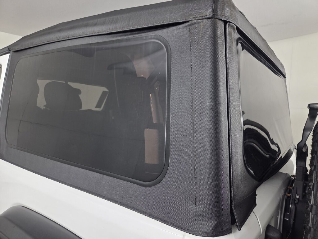 Used 2022 Jeep Wrangler Sport AWD/4WD image 27