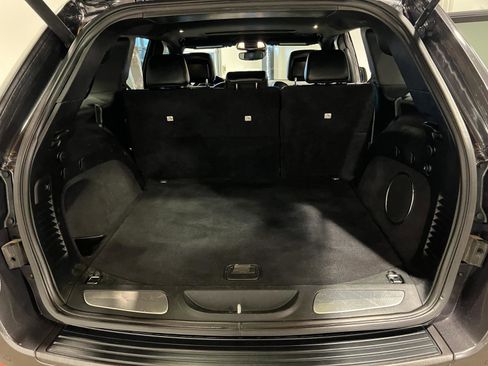 Used 2018 Jeep Grand Cherokee Trailhawk image 33