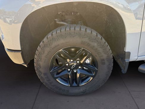 Used 2025 Chevrolet Silverado 1500 Custom Trail Boss image 14