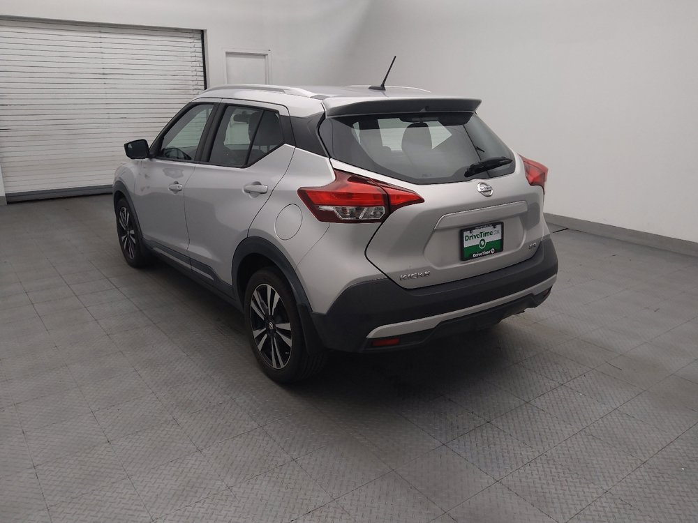 Used 2019 Nissan Kicks SR w/ SR Premium Package FWD image 5