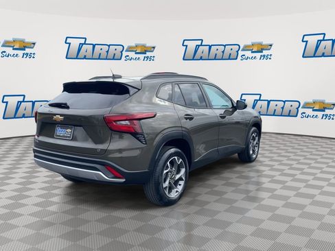 Used 2024 Chevrolet Trax LT image 8