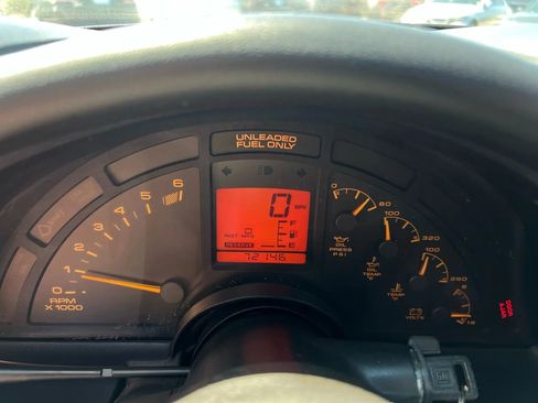 Used 1993 Chevrolet Corvette Coupe 2D image 11