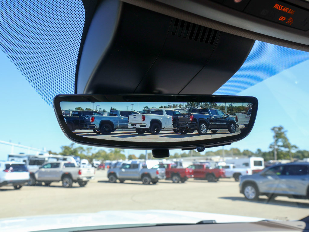 New 2026 GMC Yukon Denali w/ Advanced Technology Package AWD/4WD image 36