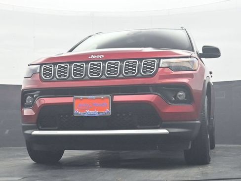 Used 2025 Jeep Compass Limited AWD/4WD image 28