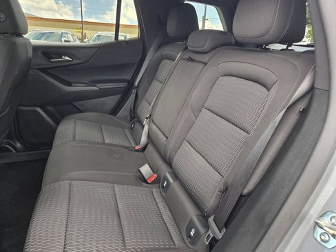 Used 2025 Chevrolet Equinox LT AWD/4WD image 27