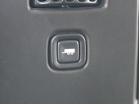 Used 2025 GMC Savana 3500 LT w/ LT Preferred Equipment Group RWD image 14