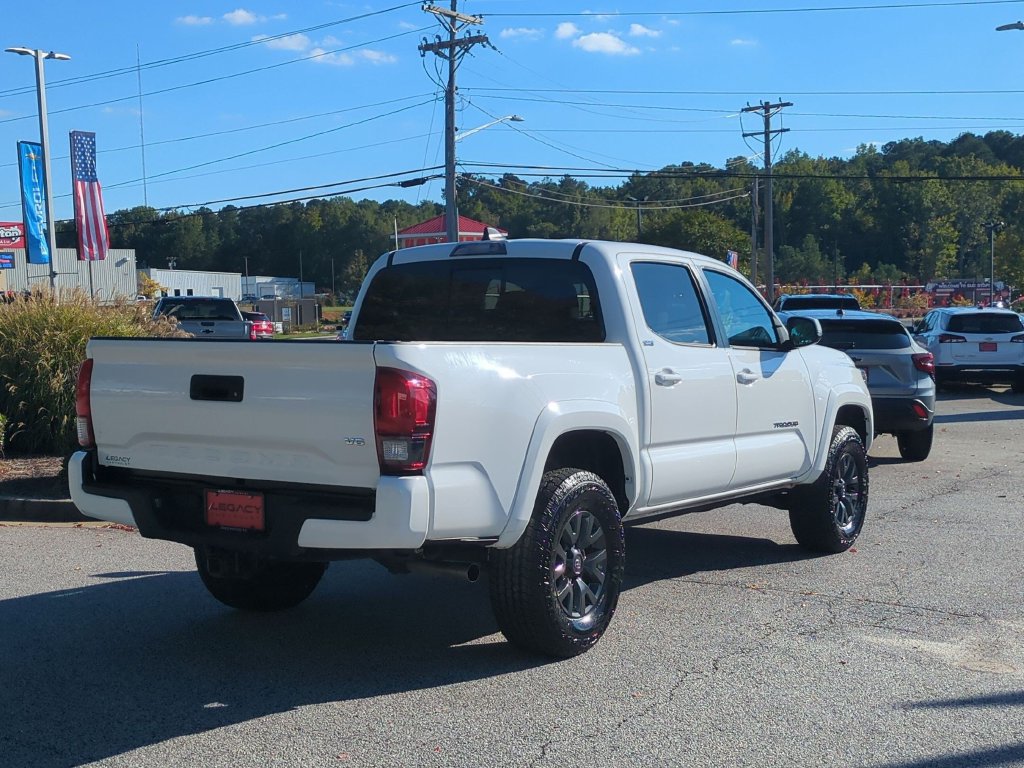 Used 2023 Toyota Tacoma SR5 w/ Technology Package RWD image 3