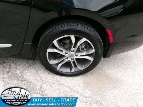 Used 2021 Chrysler Pacifica Pinnacle AWD/4WD image 31