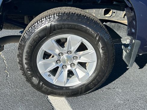 Used 2021 Chevrolet Silverado 1500 LT image 31