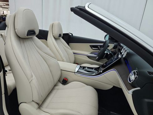 New 2026 Mercedes-Benz CLE 53 AMG 4MATIC Cabriolet image 15