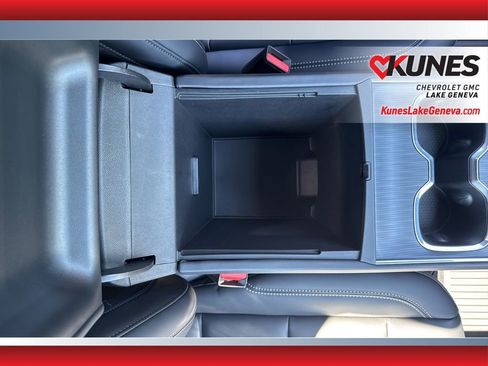 New 2026 GMC Acadia Elevation w/ Elevation Premium Package image 29