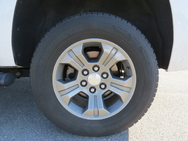Used 2020 Chevrolet Tahoe LT w/ Off-Road Package AWD/4WD image 11
