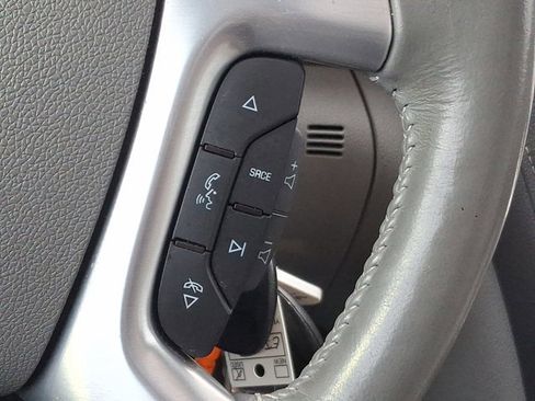 Used 2014 GMC Acadia SLT image 22