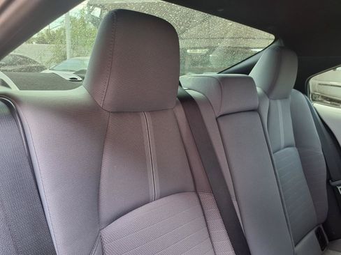 Used 2024 Toyota Corolla SE FWD image 14