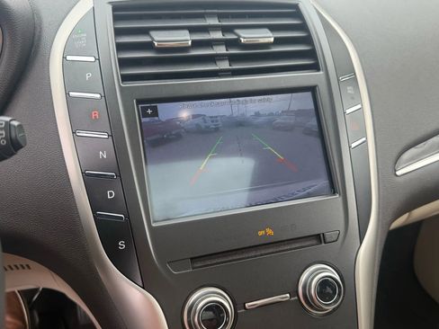 Used 2018 Lincoln MKC Reserve w/ Lincoln MKC Climate Package image 27