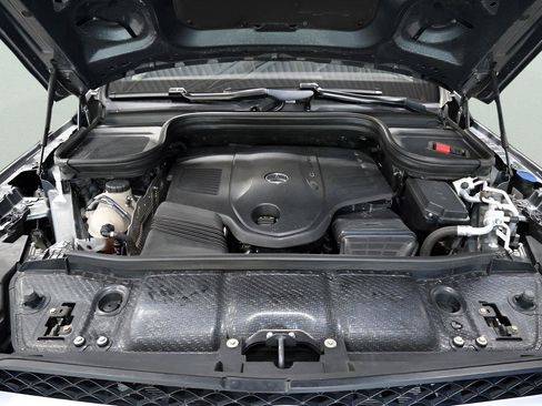 Used 2021 Mercedes-Benz GLS 450 4MATIC image 35