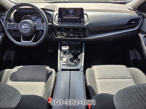 Used 2023 Nissan Rogue SV FWD image 16