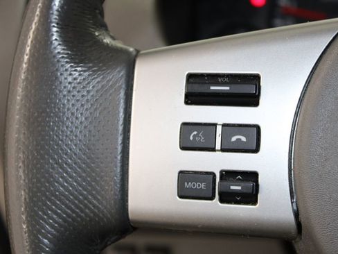 Used 2017 Nissan Frontier SV w/ SV Value Truck Package image 16