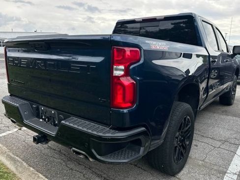 Used 2023 Chevrolet Silverado 1500 LT Trail Boss w/ LT Trail Boss Premium Package AWD/4WD image 4
