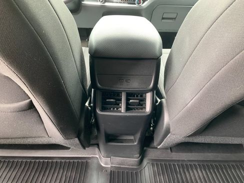 Used 2025 Chevrolet Equinox LT w/ Safety and Technology Package AWD/4WD image 15