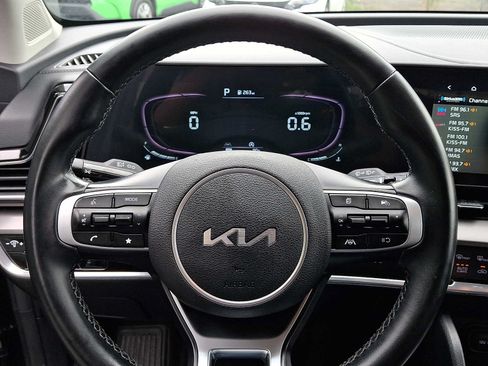 Used 2024 Kia Sportage EX AWD/4WD image 20