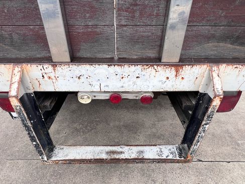 Used 2001 Ford F350 XL image 34