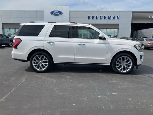 Used 2019 Ford Expedition Limited w/ Equipment Group 302A AWD/4WD image 7
