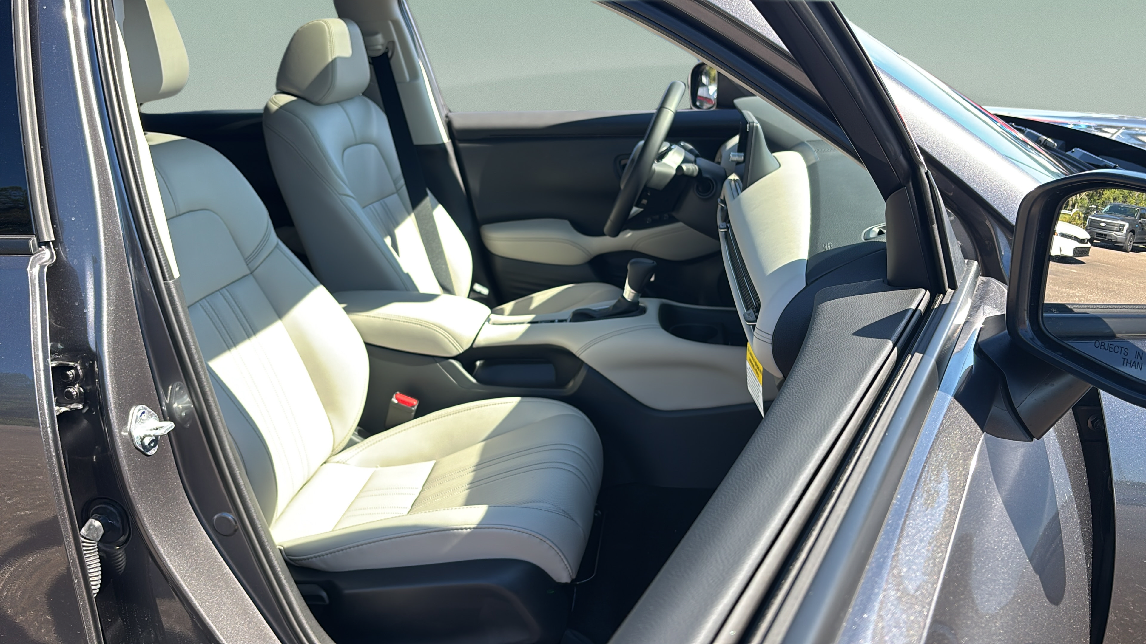 New 2027 Honda HR-V EX-L image 15