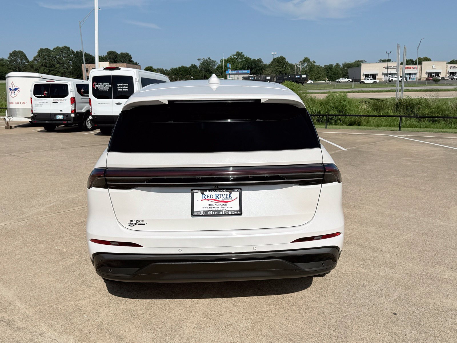 Used 2024 Lincoln Nautilus Premier w/ Jet Appearance Package AWD/4WD image 6