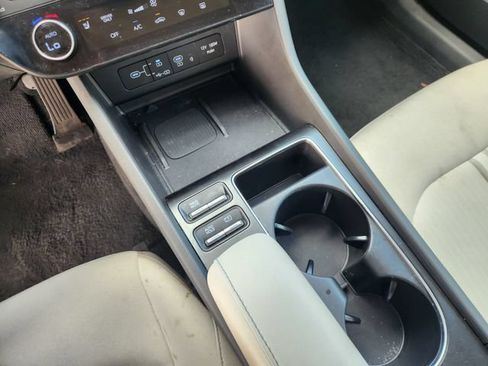 Used 2025 Hyundai Sonata SEL FWD image 19