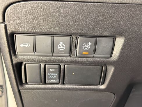 Used 2023 INFINITI QX80 Premium Select w/ Cargo Package image 18