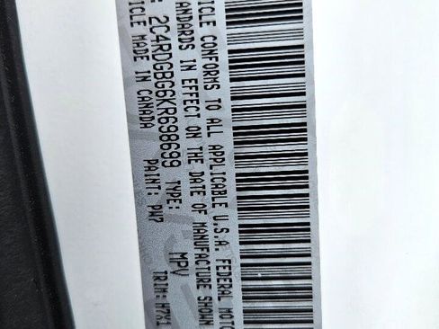 Used 2019 Dodge Grand Caravan SE w/ UConnect Hands-Free Group image 49