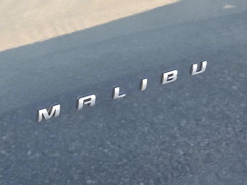 Used 2025 Chevrolet Malibu LT FWD image 28