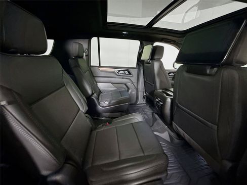 New 2026 GMC Yukon XL Denali w/ Denali Reserve Package AWD/4WD image 24