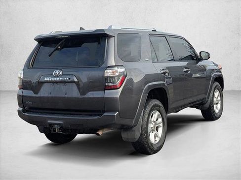 Used 2016 Toyota 4Runner SR5 image 5