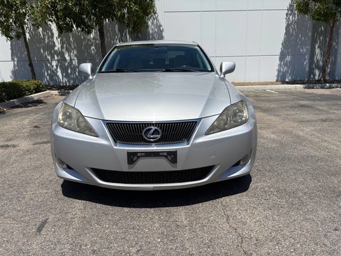 Used 2008 Lexus IS 250 RWD image 2