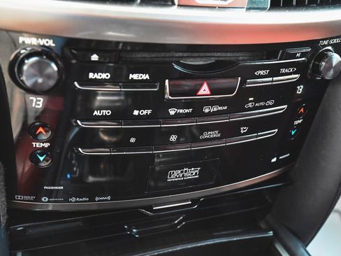 Used 2017 Lexus LX 570 4WD image 22