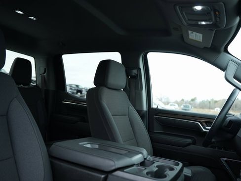 Used 2025 Chevrolet Silverado 1500 LT image 13